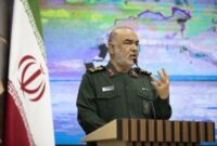 سرلشکر سلامی: اگر ایران را تهدید کنید پاسخهای تعیینکننده و تمامکنندهای میگیرید سرلشکر سلامی: اگر ایران را تهدید کنید پاسخهای تعیینکننده و تمامکنندهای میگیرید