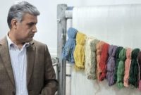 نقش‌آفرینی ۷۰۰ بانوی سیستانی؛ گره‌های ذوق بر تاروپود قالی‌های بلوچی