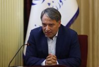 انتقاد تند عزیزی: دولت زمین ورزشی اختصاصی را میفروشد! انتقاد تند عزیزی: دولت زمین ورزشی اختصاصی را میفروشد!