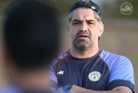 سرمربی استقلال: باید تحت فشار و در اوج عملکرد داشته باشیم