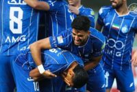 دربی تهران: استقلال صدر را از پرسپولیس گرفت دربی تهران: استقلال صدر را از پرسپولیس گرفت