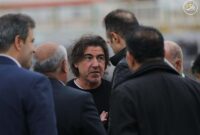 ساپینتو: پنالتی مشکوک، برد را از استقلال گرفت / واکنش به بیاحترامی هواداران ساپینتو: پنالتی مشکوک، برد را از استقلال گرفت / واکنش به بیاحترامی هواداران