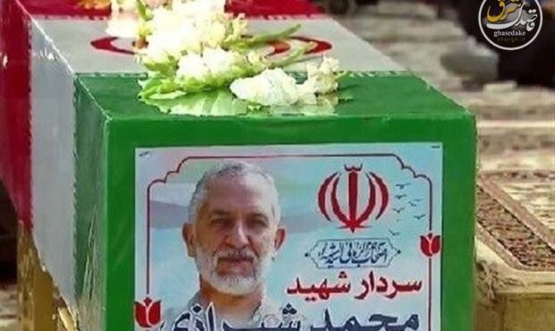وداع باشکوه با پیکر سرلشکر شهید محمد شیرازی در حرم رضوی وداع باشکوه با پیکر سرلشکر شهید محمد شیرازی در حرم رضوی