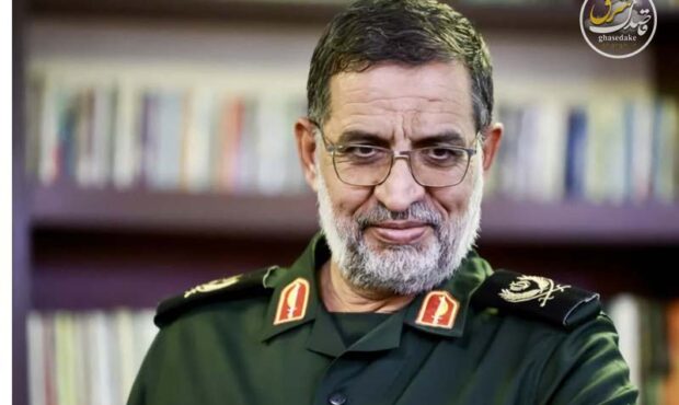 شهید نائینی هرگز در برابر هجمههای دشمن عقبنشینی نکرد شهید نائینی هرگز در برابر هجمههای دشمن عقبنشینی نکرد