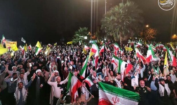 تلاش دشمن برای ضربه به انسجام داخلی/ مردم و مسئولان هوشیار هستند تلاش دشمن برای ضربه به انسجام داخلی/ مردم و مسئولان هوشیار هستند