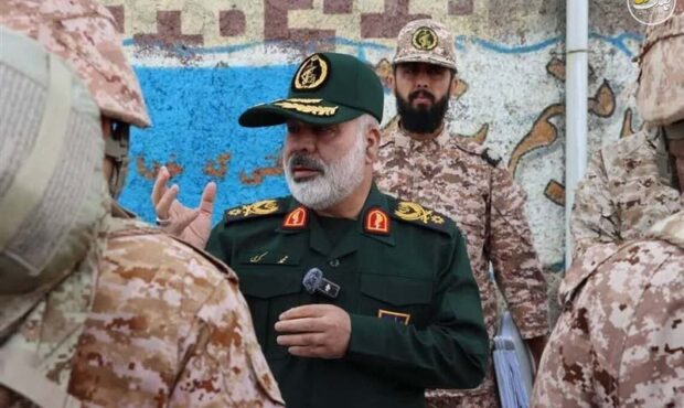 فرمانده نیروی زمینی سپاه: ایران را زندان و باتلاق متجاوزان می‌کنیم