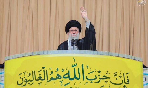 جهاد و مقاومت «راه جبهه حسینی» برای رسیدن به معنا و هدف زندگی است جهاد و مقاومت «راه جبهه حسینی» برای رسیدن به معنا و هدف زندگی است