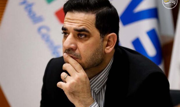 تقوی: سرپرست نباید در کار فنی دخالت کند/ لیگ باید 10 یا 12 تیمی باشد