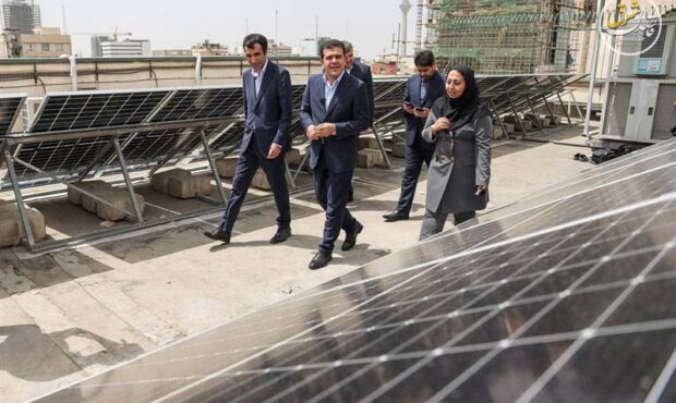 تجهیز 22 وزارتخانه در تهران به نیروگاه خورشیدی توسط 20 شرکت دانش‌بنیان