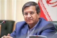 همتی: بانک مرکزی بهموقع و با قدرت در بازار ارز مداخله می کند همتی: بانک مرکزی بهموقع و با قدرت در بازار ارز مداخله می کند